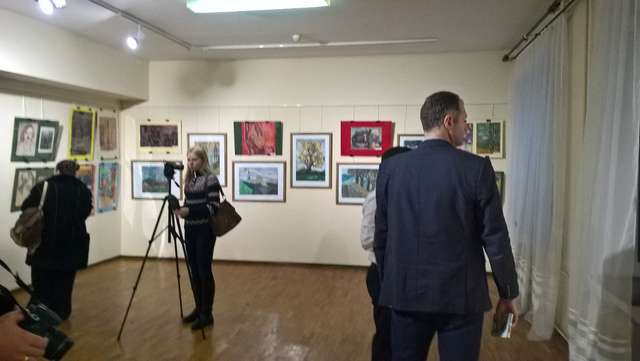 Учні Полтавської школи-інтернату №2 провели художню виставку _3