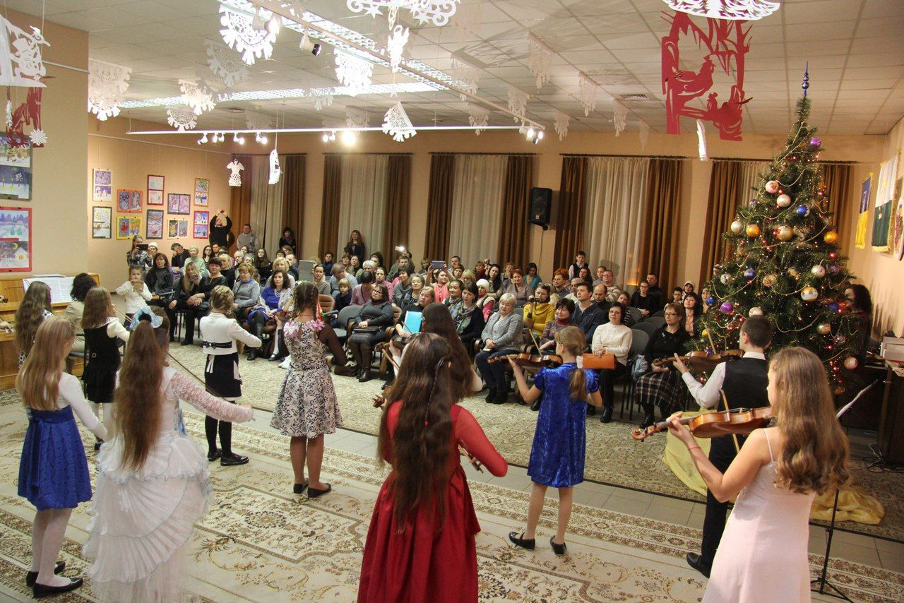 Маленькі полтавці показали «Зимову фантазію»_1