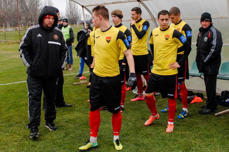 Сьогодні «Гірник-Спорт» зіграє проти запорізького «Металурга»_1