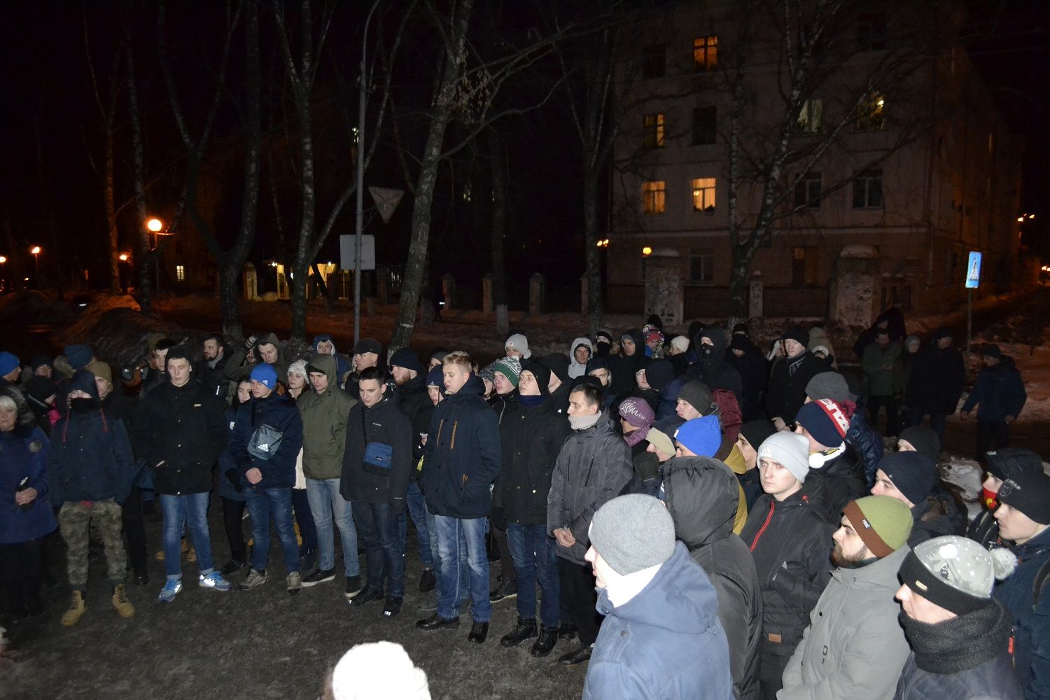 Полтавські ультрас ходою вшанували пам'ять загиблого на війні побратима _7