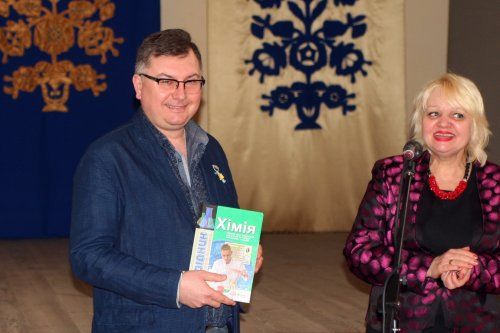 200 вчителів Полтавщини працюватимуть над реформою шкіл_1