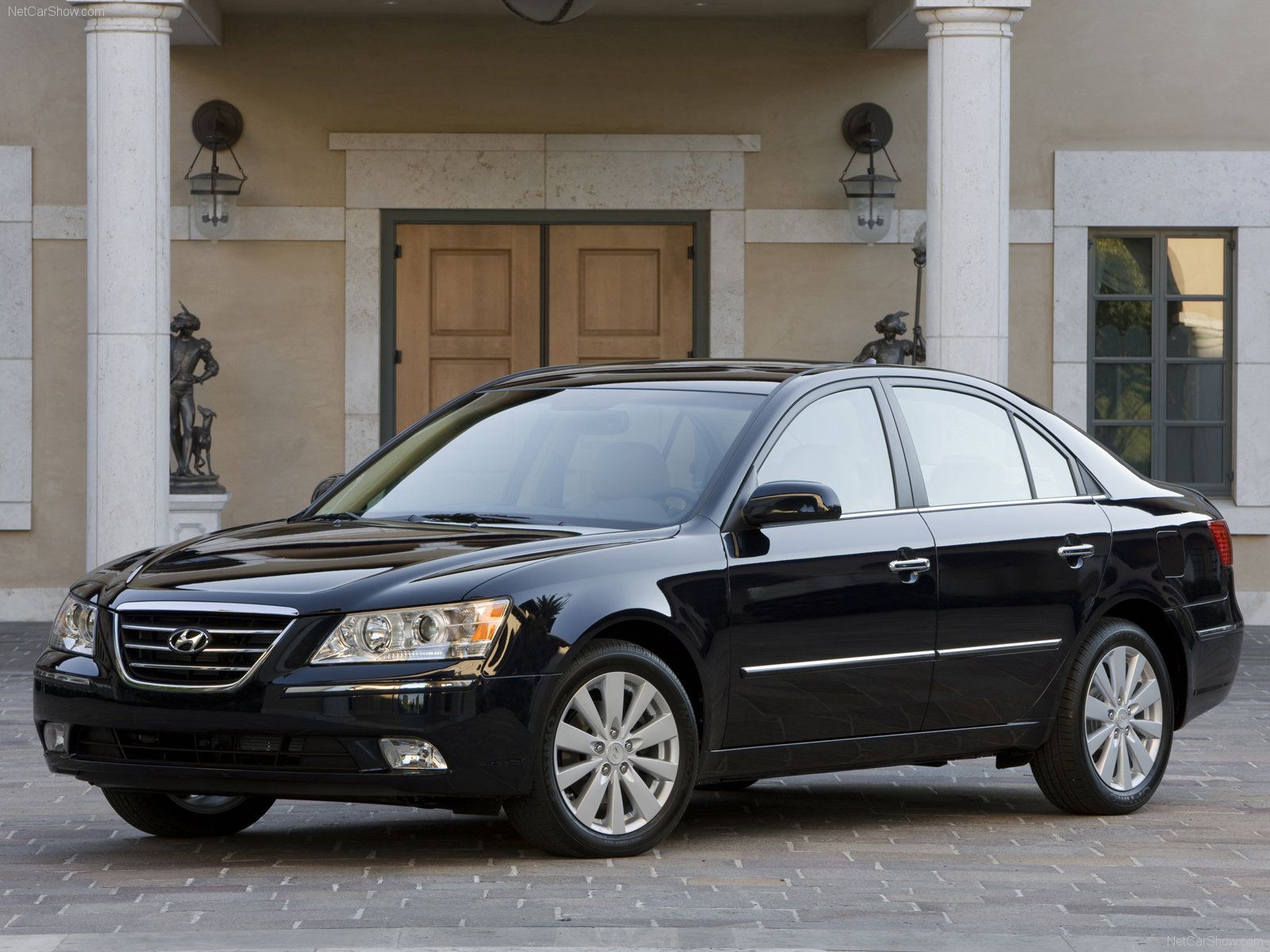 1,5 млн доходів, землі в Охтирці та підприємства подав у е-декларацій перший зампрокурора Полтавщини _9