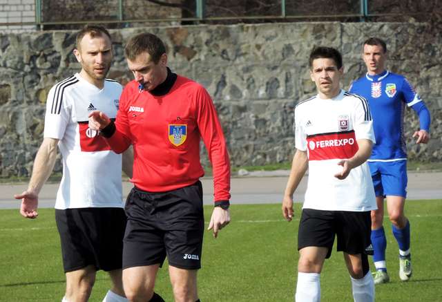 «Гірник-Спорт» розгромив одного з лідерів Першої ліги «Черкаського Дніпра»_6