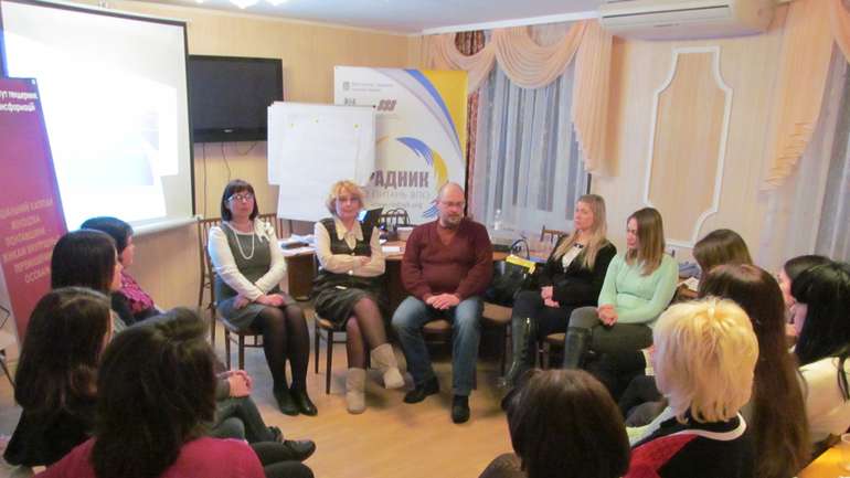 Жінки з Полтавщини підтримують жінок-переселенок