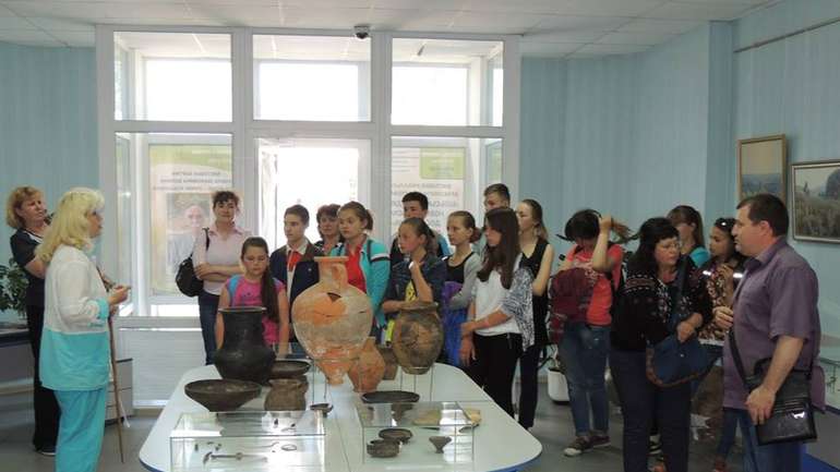 Художник Павло Волик представив стародавній Гелон своїми очима