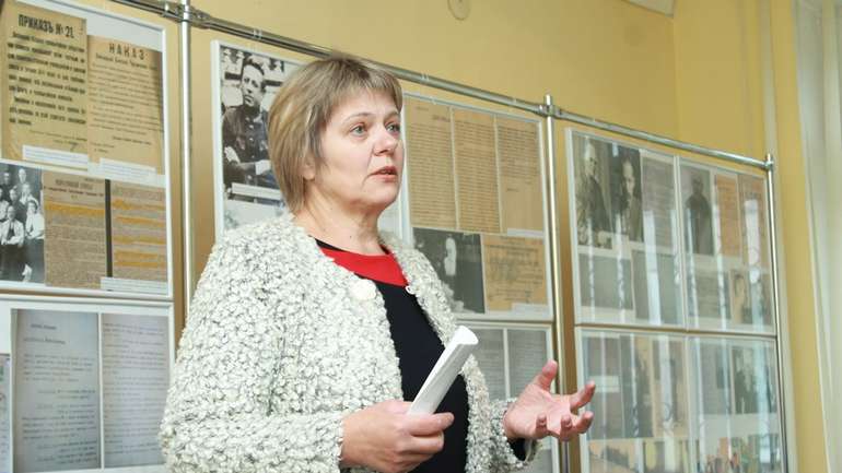 Звинувачувальні справи проти Грушевського, Петлюри та Остапа Вишні презентували полтавцям