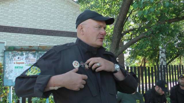 Жителі Бережинок виганяють поліцію і вимагають відставки начальника поліції Кіровоградщини_2