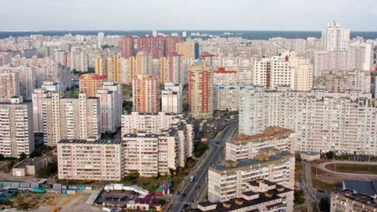 Україна посідає перше місце в світі за темпами падіння вартості житла