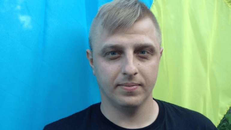 Безпрецедентна свобода: активісту з Черкас, який критикував Порошенка, пред’явили підозру 