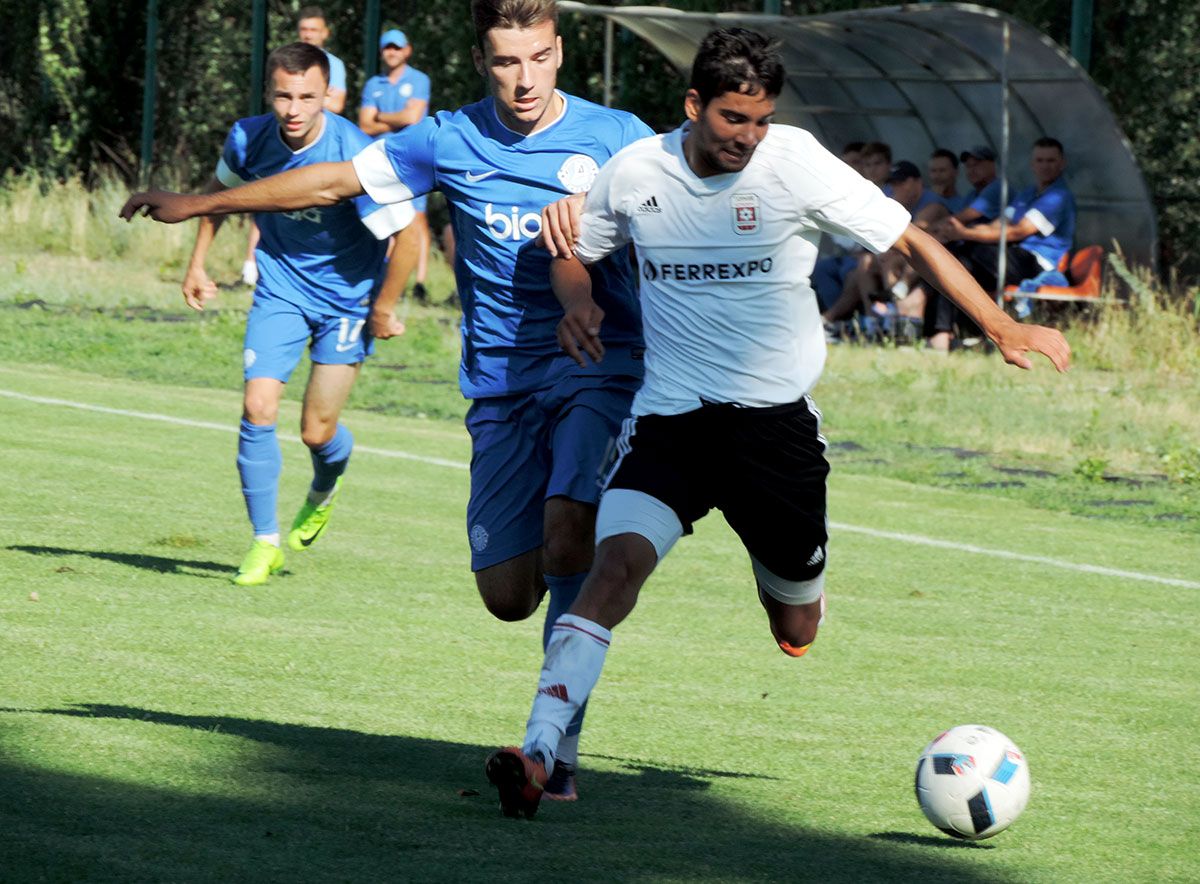 «Гірник-Спорт» переконливо переграв «Дніпро» Назаренка, Михайленка та Костишина