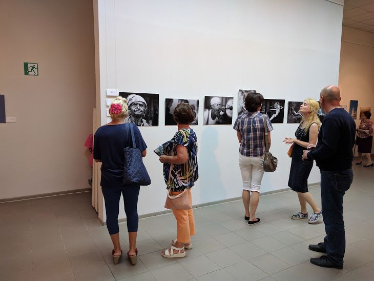 Виставку відомого фотографа відкрили в Полтаві_3