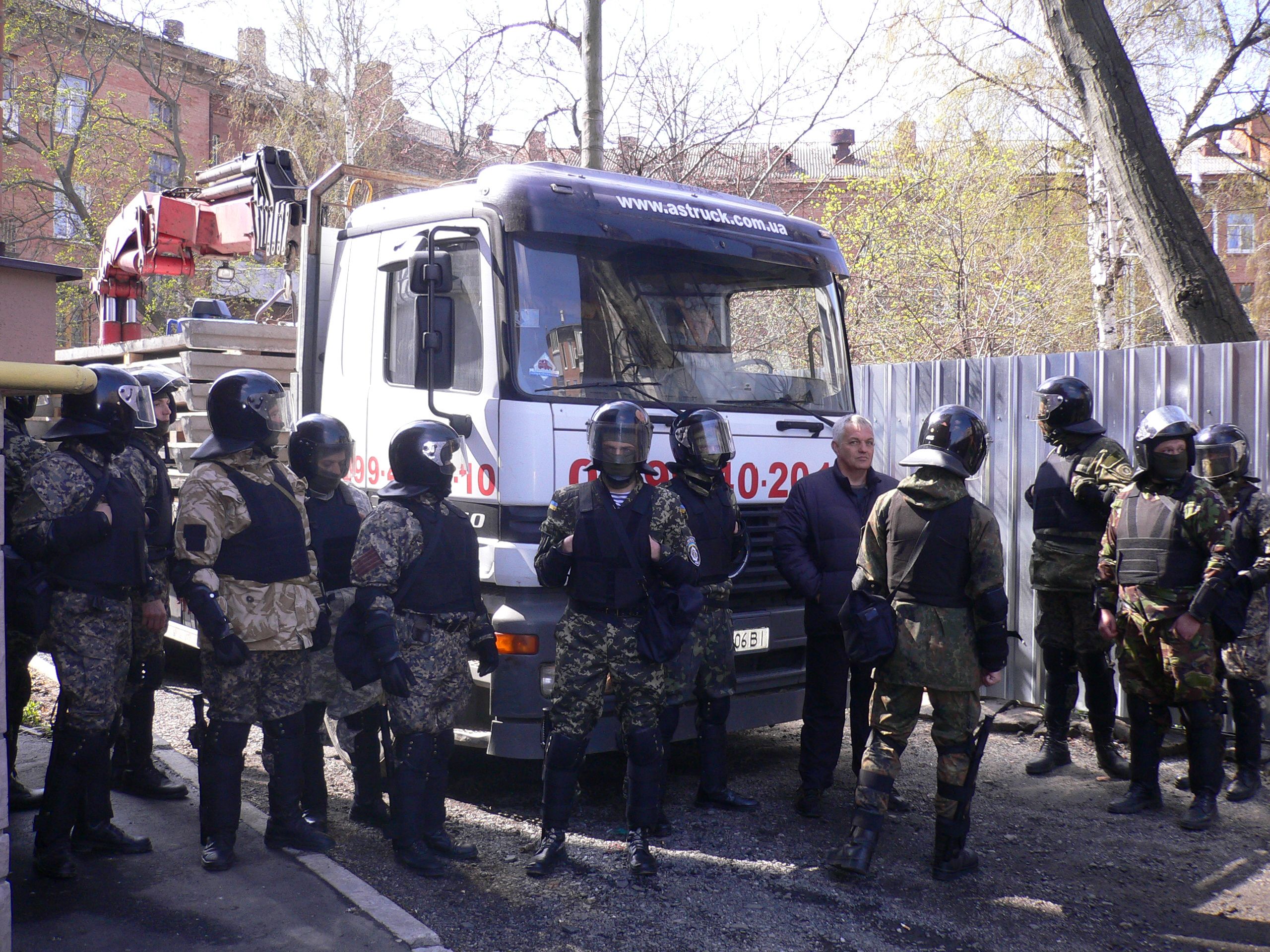 У Полтаві поліція покриває забудовника, який віджимає сусідню територію