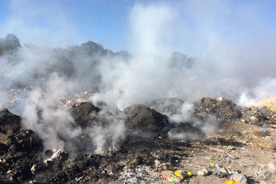 Під Кременчуком горить сміттєзвалище_1