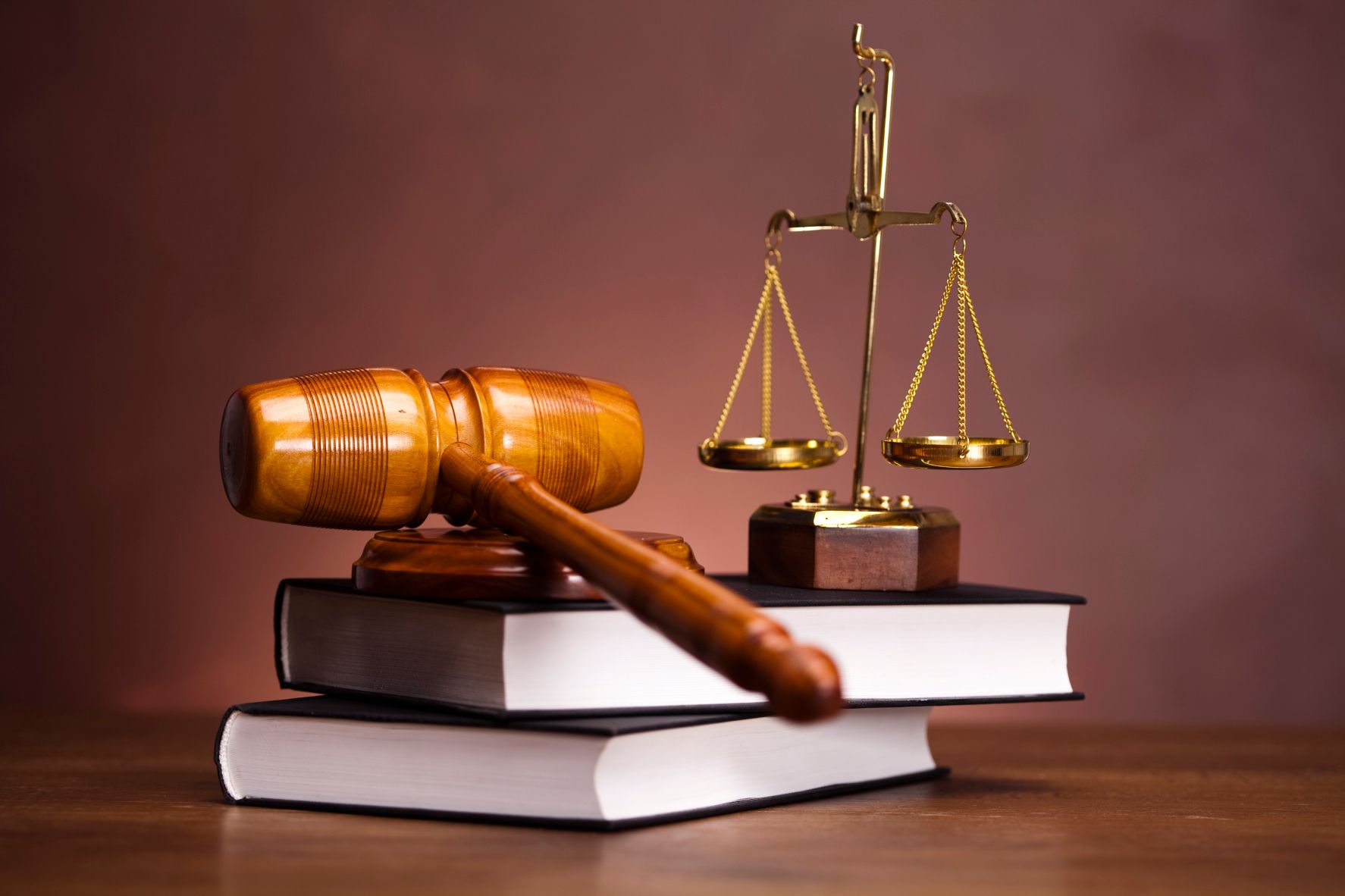 НАЗК перевірить е-декларації судді Антонова, який закрив 