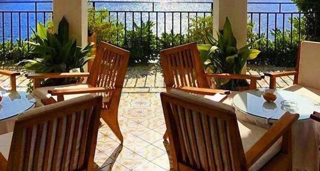 Кому детей хоронить, а кому в 5 звездах в Италии жить_7