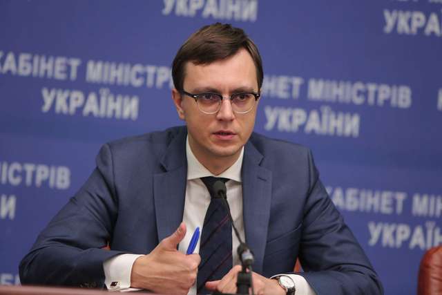 50 % ринку автобусних перевезень є нелегальними, — Омелян_1