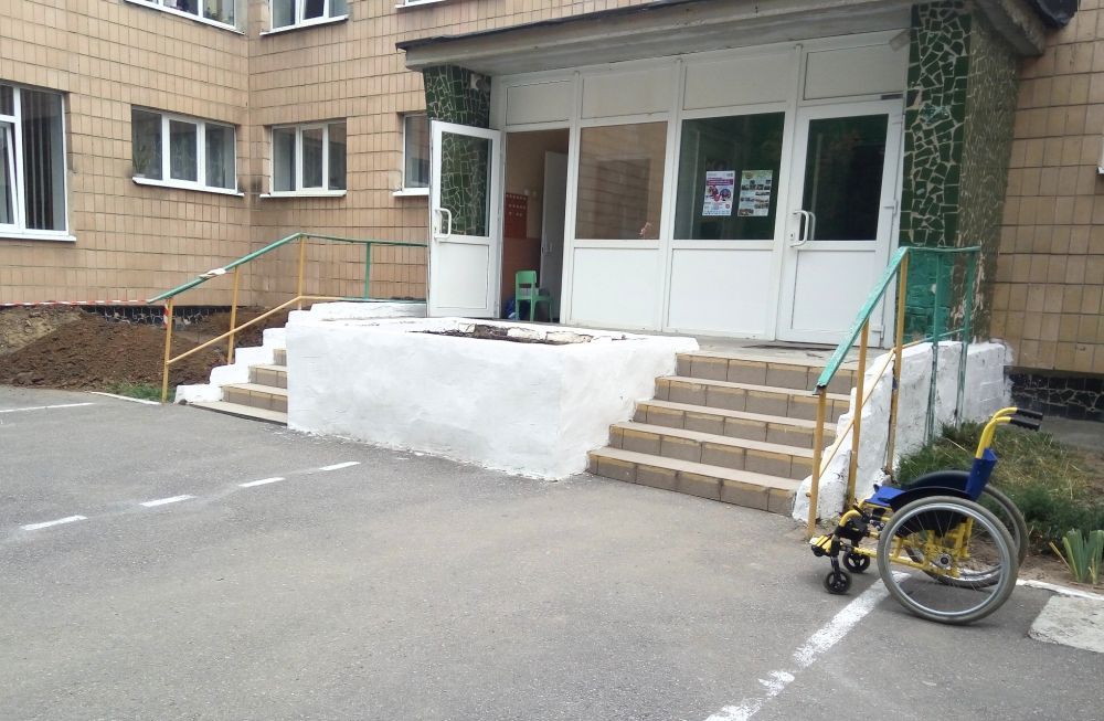 Як пандуси впливають на освіту та вибори: приклад із життя Полтави_3