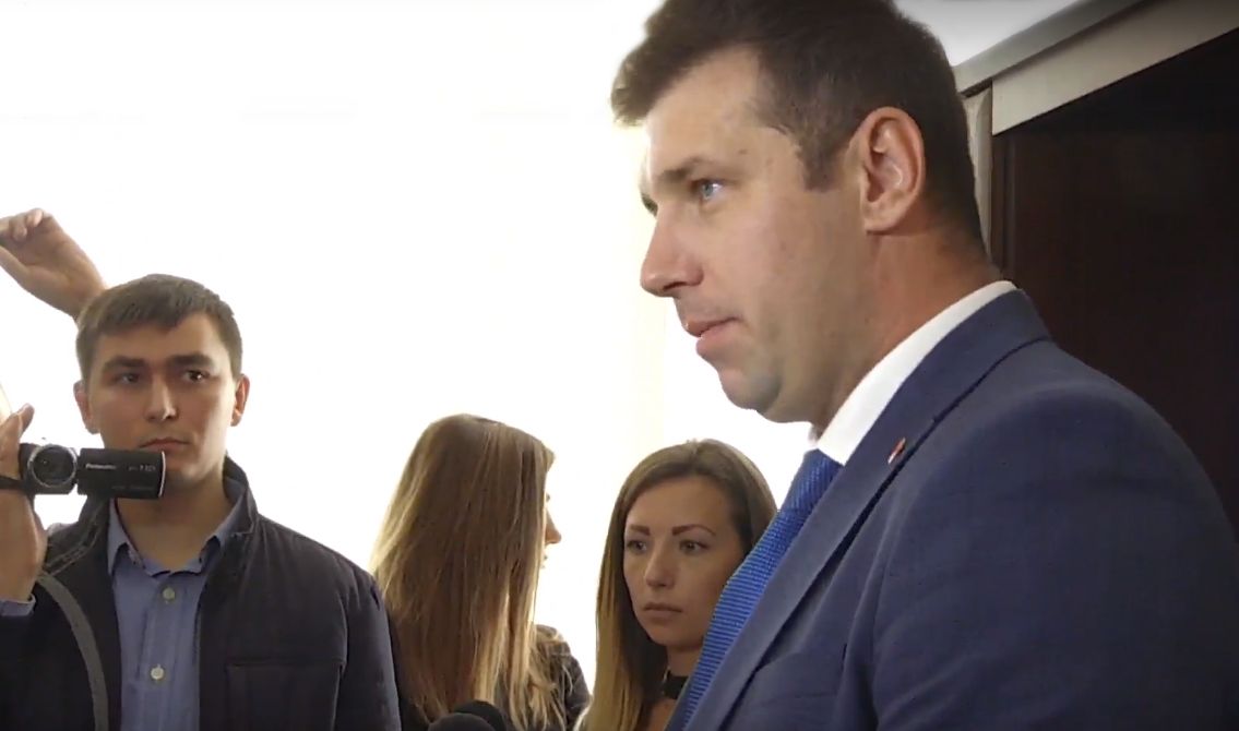 Опозиціонери спробували взяти під контроль міськраду_1