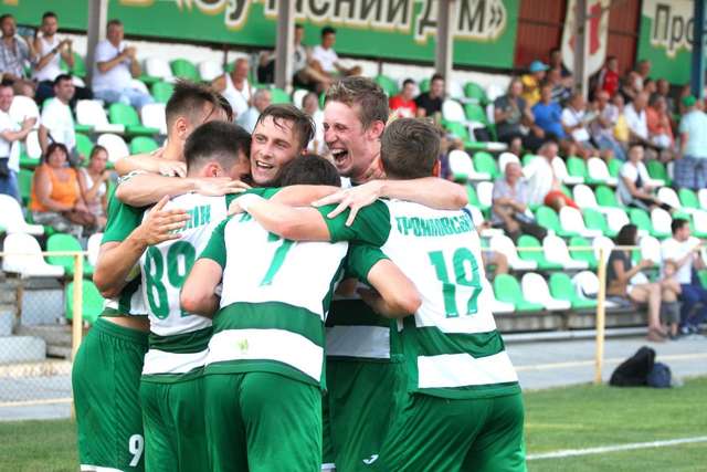 «Гірник-Спорт» та «Кремінь» програли, «Полтава» посіла перше місце в Першій лізі_1