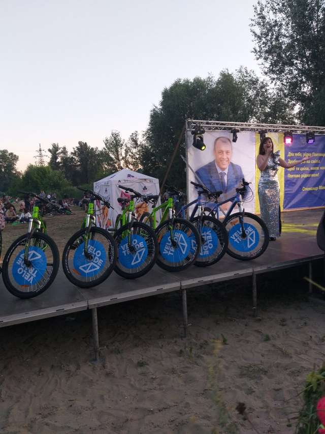 Нові порушення виборчого законодавства: відзначилися Бублики і Мамай_7