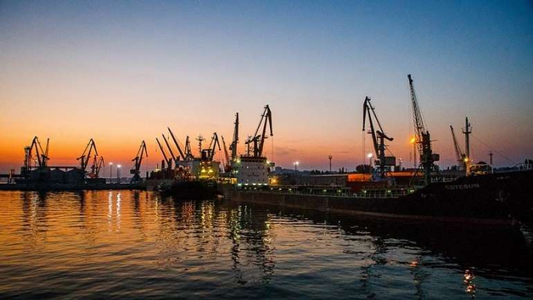Азовські порти України втратили мільярди через московську агресію