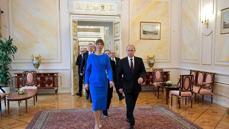 Президент Естонії налагоджує діалог з Путіним