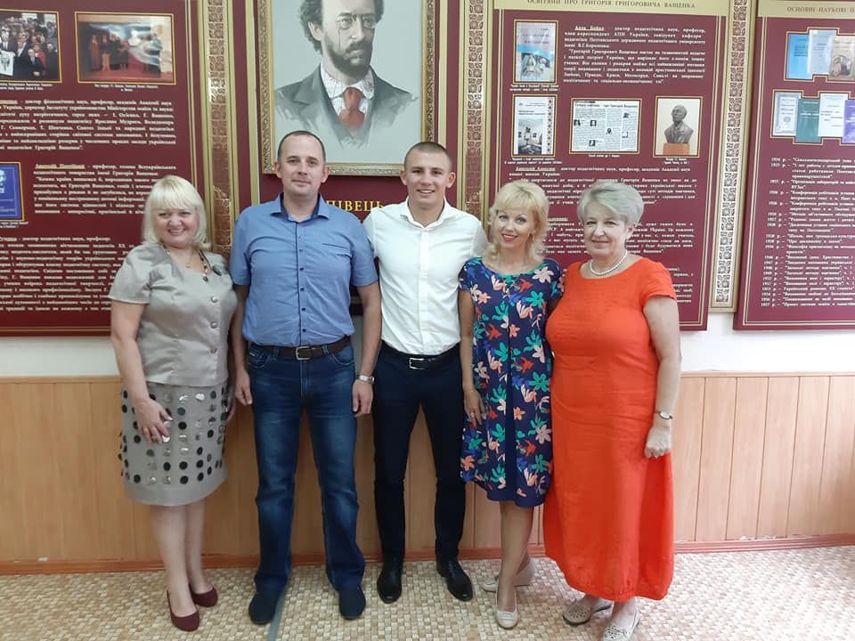 Чемпіон світу з боксу вступив до аспірантури полтавського вузу_3