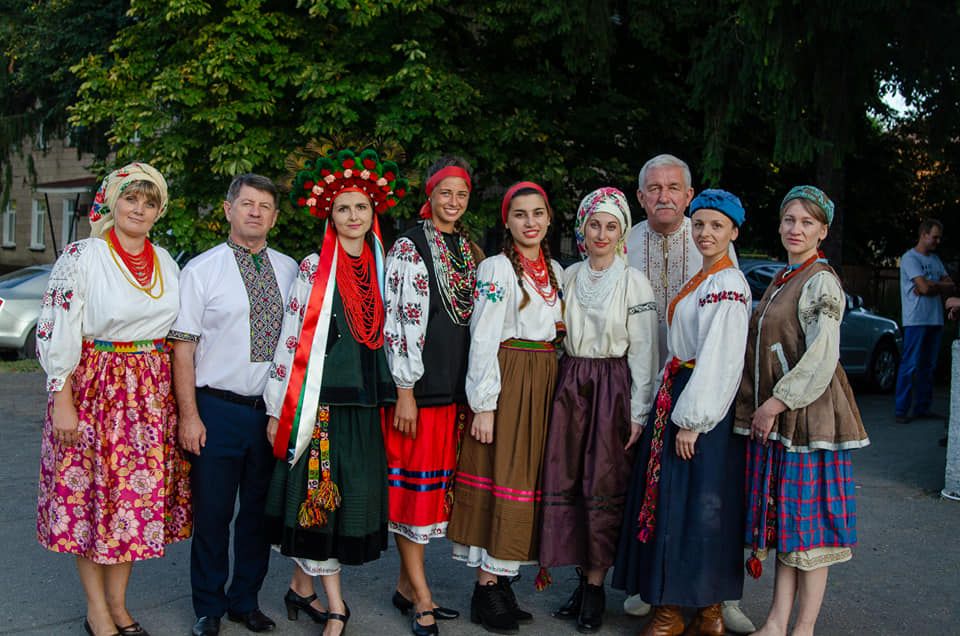 Показ старовинних мод відгримів у Пирятині_3