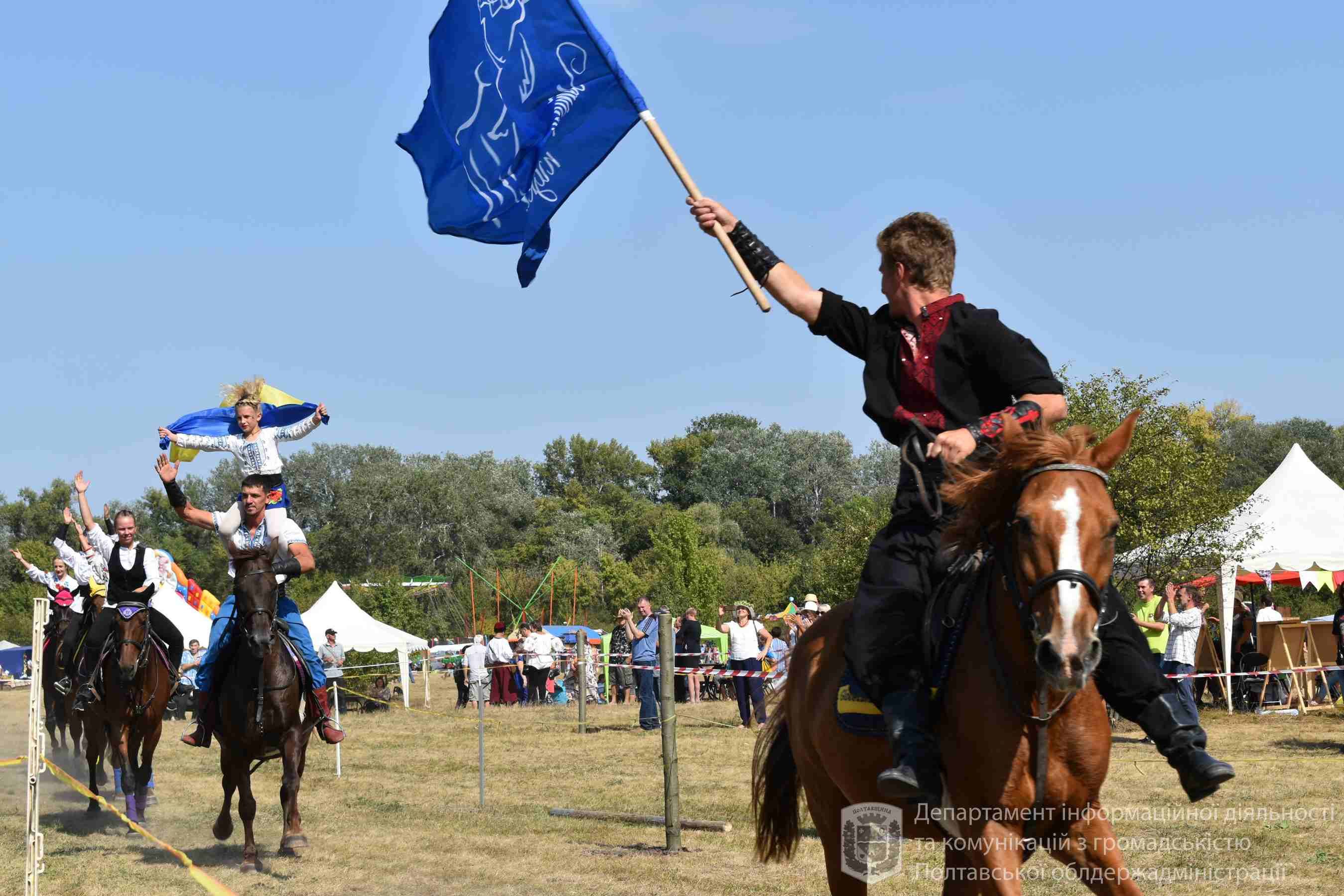 Фестиваль «Чарівна симфонія козацтва» відгримів на Полтавщині_1
