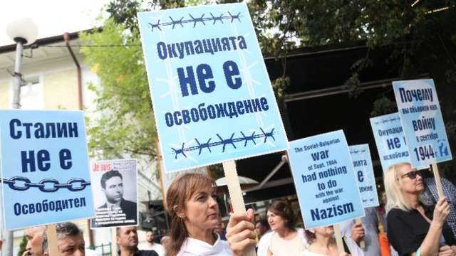 «Окупація це не визволення!» – країни Центральної Європи продовжують протистояти гуманітарному наступу Москви_2