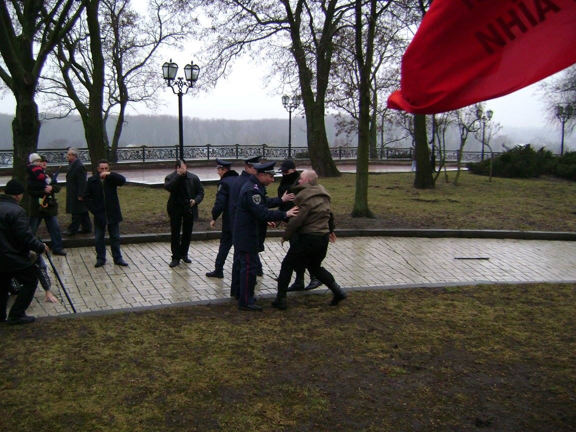 Українські вояки в українських тюрмах: доброволець Віктор Панаско продовжує перебувати за ґратами_7