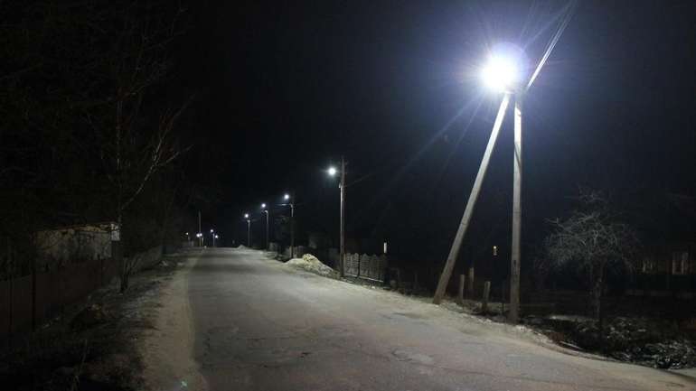 Мешканці Пирятина скаржаться на відсутність вуличного освітлення у місті