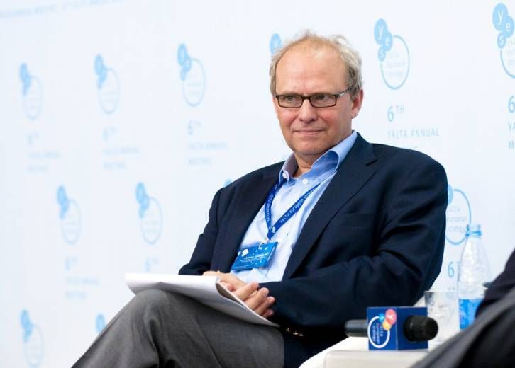 ​За $200 млн можна стати президентом України – Аслунд переповів розмову з українським експертом_1