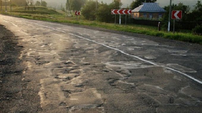 Микільську сільську раду розслідують за привласнення коштів виділених на ремонт доріг_1