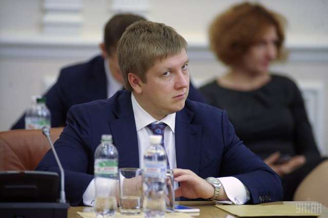 Дорослі зарплати: члени правління