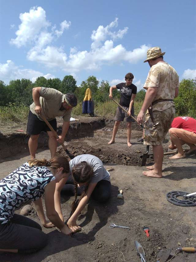 Рідкісні знахідки з розкопок поблизу Глинського на Полтавщині_3