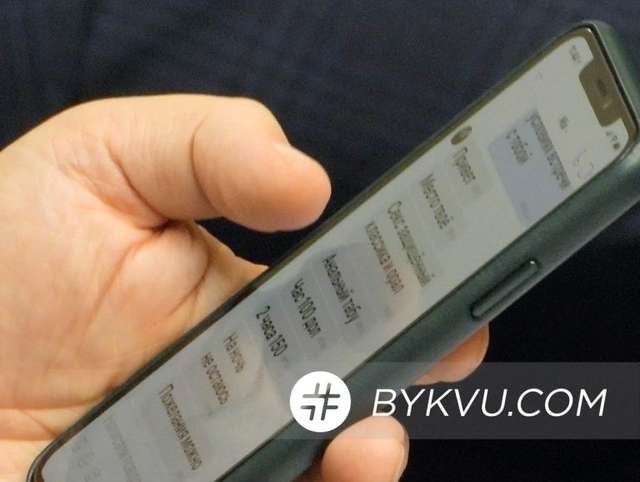 «Я не я, і повія не моя». Нардеп Яременко спробував заперечити, що замовляв повію під час засідання парламенту_1