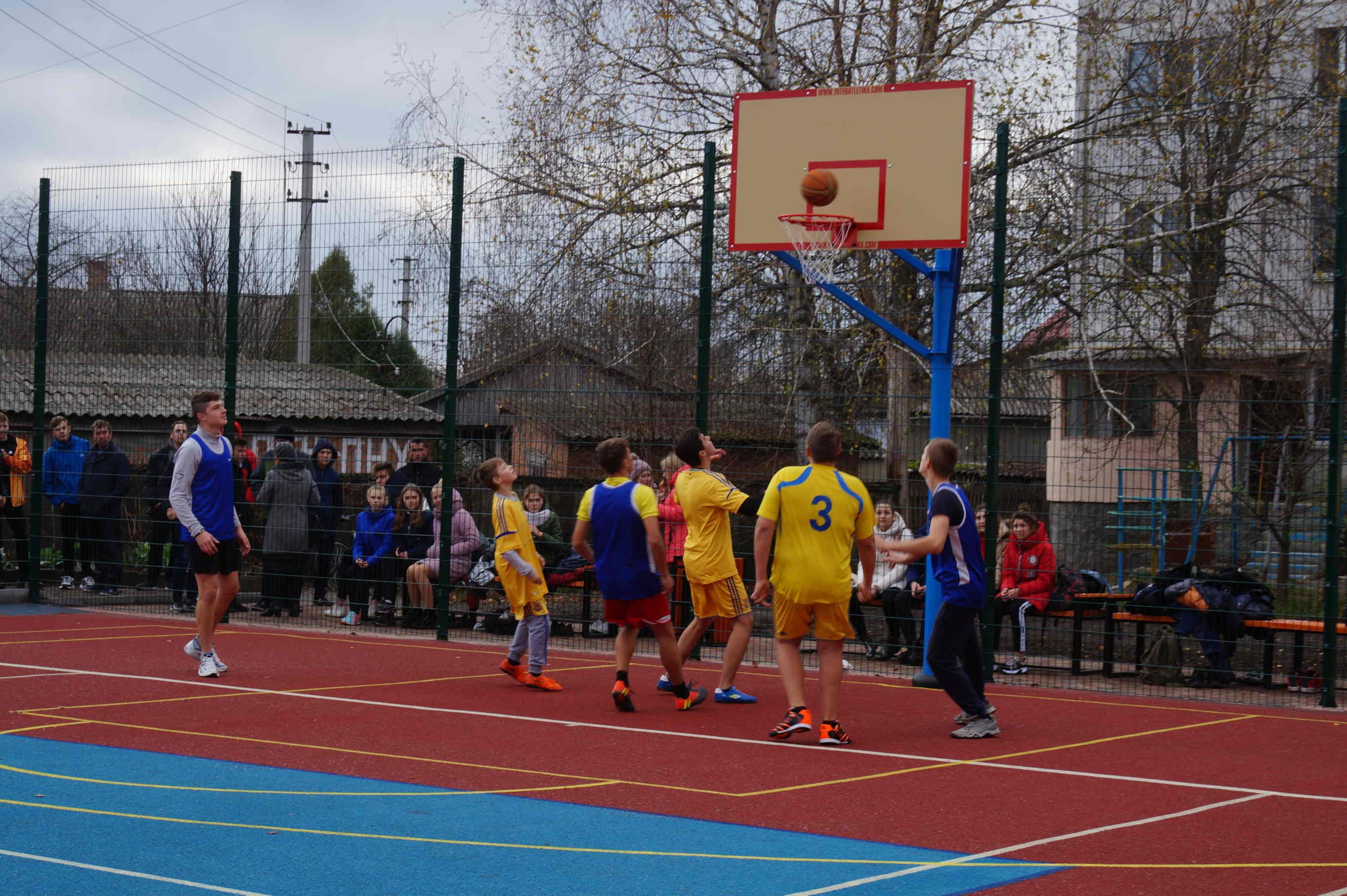 ​Багатофункціональний майданчик урочисто відкрили у Лохвиці_3