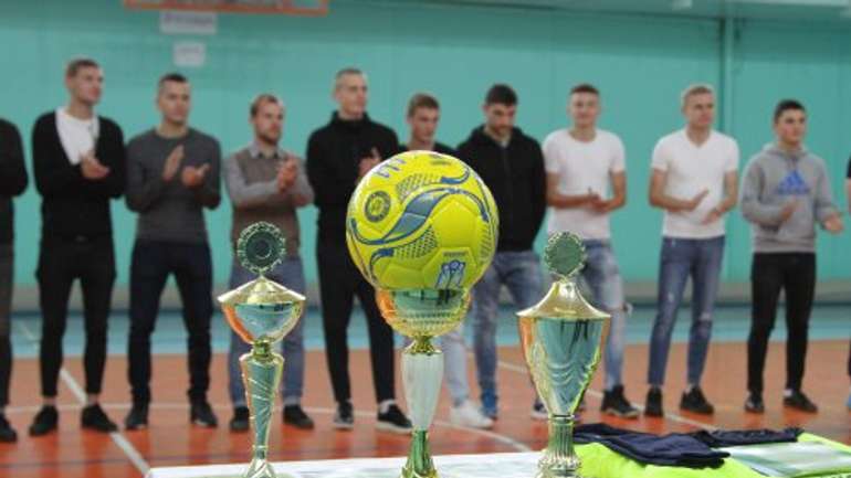 У Полтавському педагогічному університеті презентували нову форму футбольної команди