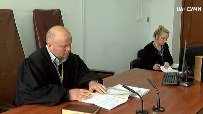 З’ясувалося, що «баночковий» суддя-корупціонер із Сум був активним захисником режиму Януковича
