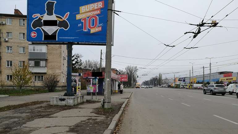 Полтавець пропонує перенести зупинку громадського транспорту через порушення норм