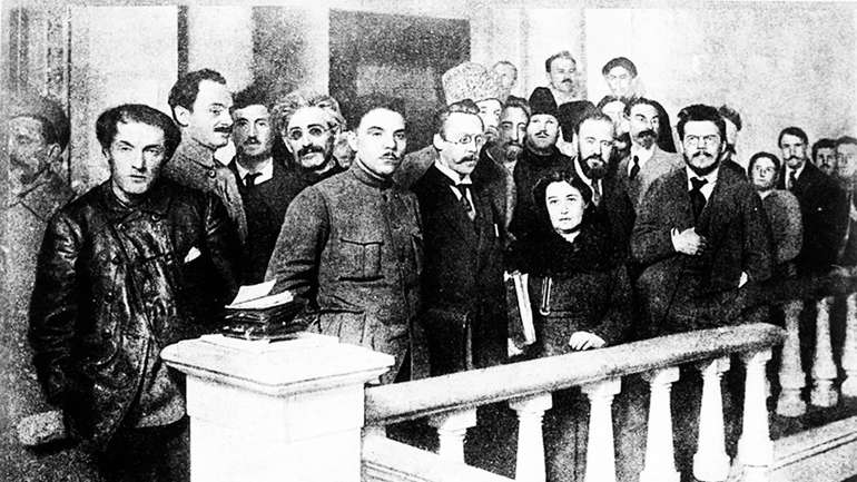 «На початку більшовицької окупації комісарами були майже всуціль євреї» – історик 
