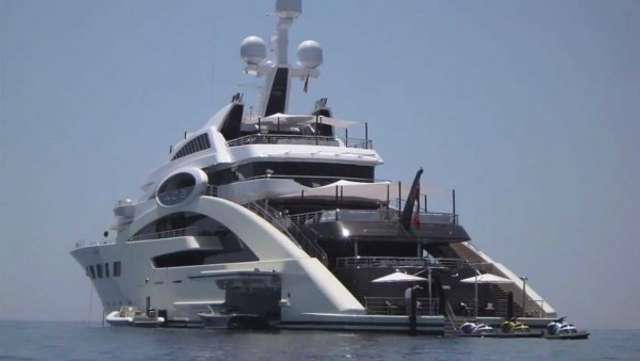 Як конфісковані «мільярди Януковича» роздали друзям Порошенка_5