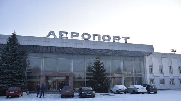 Аеропорт Полтави «відремонтує» фірма, відносно якої порушені кримінальні справи
