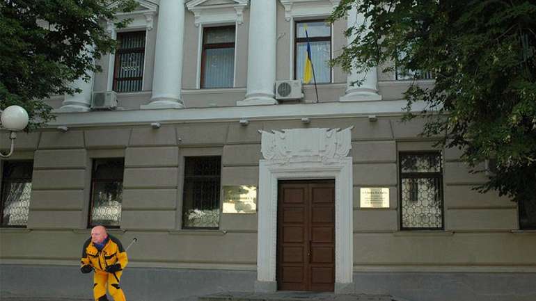 Суддя Апеляційного суду Рябішин «намилив лижі»