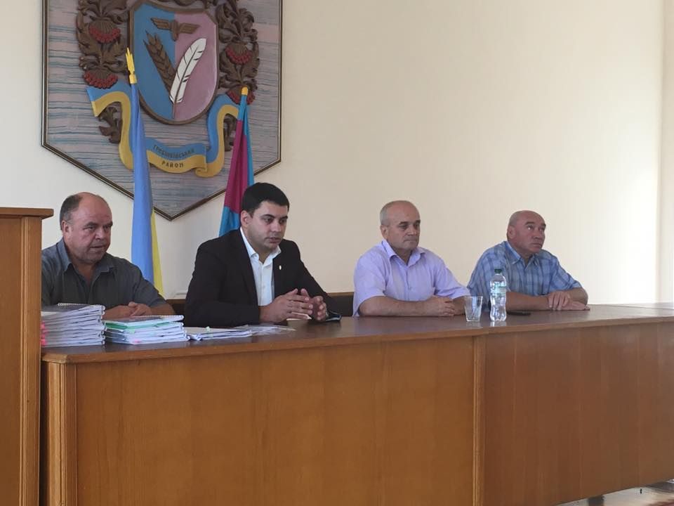 Полтавський Держгеокадастр виділив землю 29 атовцям із Гребінки _1