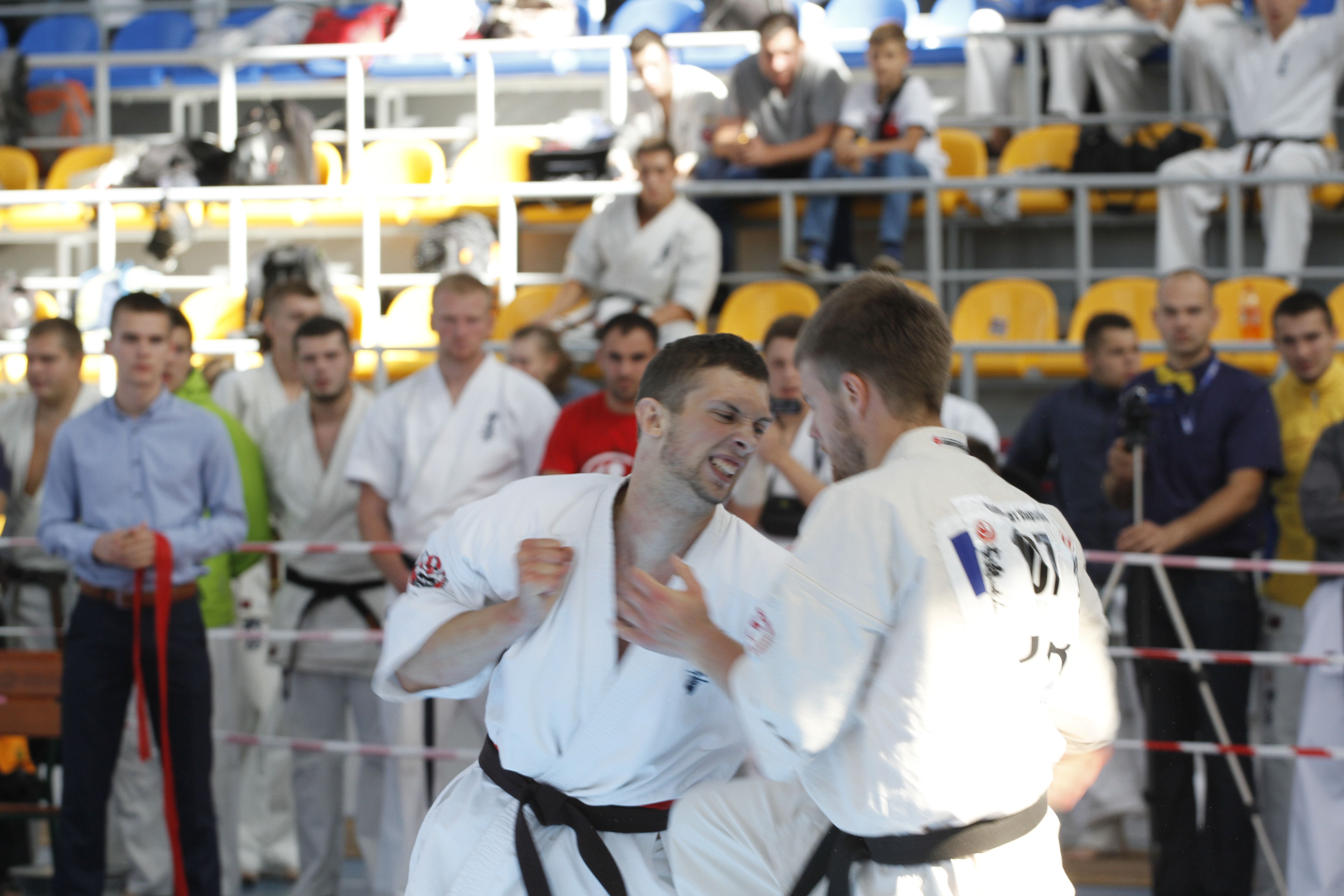 У Полтаві стартував чемпіонат України з кіокушинкай карате_9