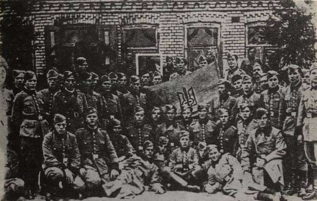 Український шуцманншафт_11