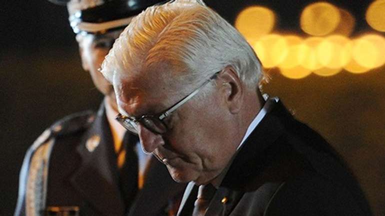 Гегемон із жагою до самознищення