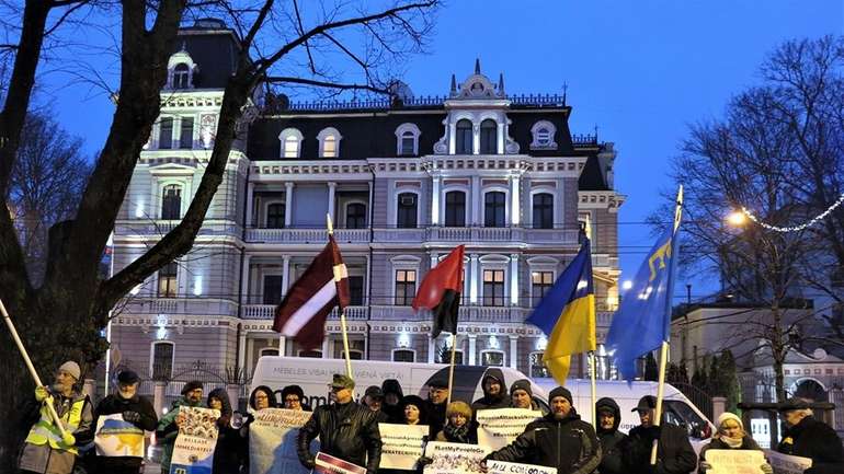 У Ризі вимагали визволення українських політв’язнів